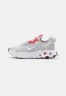 Nike Sportswear REACT ART3MIS Sneaker low grey fog/white/siren red/black REACT ART3MIS кроссовки женские низкие серый туман/белый/сирена красный/черный