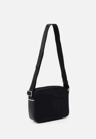 Tommy Hilfiger CAMERA BAG Across body bag space blue СУМКА ДЛЯ КАМЕРЫ Сумка через плечо космический синий