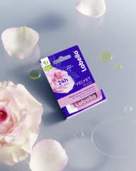Labello Velvet Rose, Бальзам для губ с маслом ши для питания и смягчения, розовый оттенок и аромат розы, 4,8 г