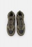 Nike Sportswear WMNS DUNK HIGH UP Sneaker high olive/wolf grey/black/brown/sesame WMNS DUNK HIGH UP Высокие кроссовки женские оливковый/волчий серый/черный/коричневый/кунжутный