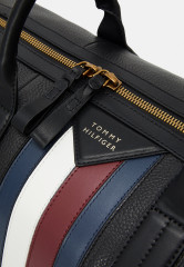 Tommy Hilfiger PREMIUM DUFFLE UNISEX Holdall black СУМКА PREMIUM DUFFLE UNISEX дорожная сумка черный