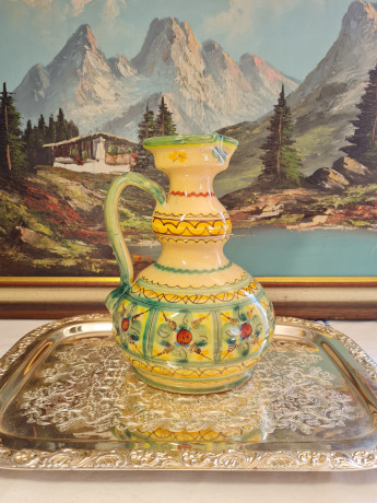 Ваза-кувшин винтажная Iapaz D.F. P.Artobispo, керамика с цветочным декором, ручная роспись, 24 x 17 см, 1960-70гг.