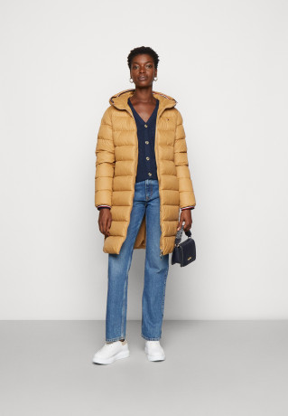 Tommy Hilfiger CL SORONA Winter coat countryside khaki CL SORONA Зимнее пальто загородный хаки