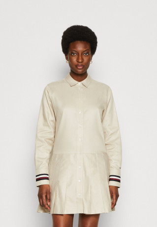 Tommy Hilfiger GLOBAL SHORT DRESS Shirt dress classic beige GLOBAL SHORT DRESS Платье-рубашка классический бежевый