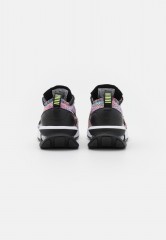 Nike Sportswear W AIR MAX FLYKNIT RACER NN C/O Sneaker low ghost green/black/pink blast/photo blue W AIR MAX FLYKNIT RACER NN C/O — Низкие кроссовки женские призрачно-зеленый/черный/розовый взрыв/голубой фото