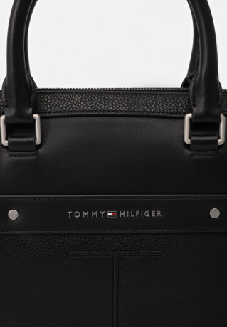 Tommy Hilfiger TH CENTRAL Laptop bag black TH CENTRAL Сумка для ноутбука черный