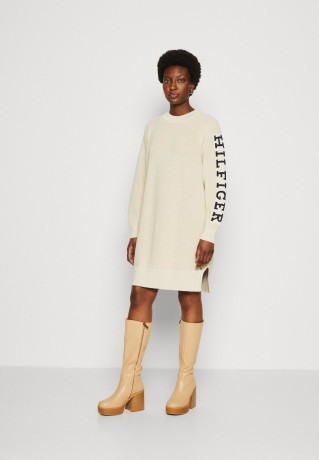 Tommy Hilfiger SWEATER DRESS Jumper dress classic beige ПЛАТЬЕ СВИТЕР Платье-джемпер классический бежевый