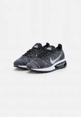 Nike Sportswear W AIR MAX FLYKNIT RACER NN C/O Sneaker low black/white W AIR MAX FLYKNIT RACER NN C/O — Низкие кроссовки женские черно-белый