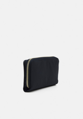 Tommy Hilfiger IDOL Wallet space blue айдол кошелек космический синий