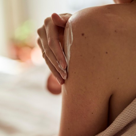 UpCircle Body Cream with Date Seeds  Крем для тела с семенами фиников