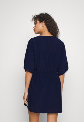 Tommy Hilfiger COVER UP SHORT Beach accessory desert sky COVER UP SHORT Пляжный аксессуар небо пустыни