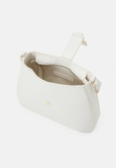 Tommy Hilfiger PLUSH SHOULDER BAG Handbag weathered white ПЛЮШЕВАЯ СУМКА НА ПЛЕЧО сумочка выветрившийся белый