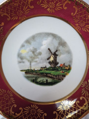 Royal Falcon Декоративные тарелки с позолотой по бордовому краю &quot;Пейзажи&quot;, 3 шт х 10,5см, Англия