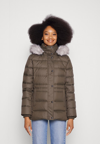 Tommy Hilfiger TYRA Down jacket army green TYRA Пуховик Армейский Зеленый