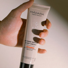 MADARA INTENSE REPAIR Body Cream  Крем для тела ИНТЕНСИВНОЕ ВОССТАНОВЛЕНИЕ