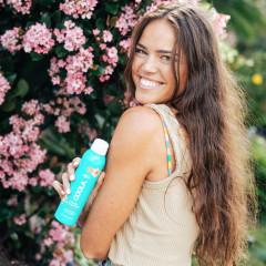 Coola SPF 30 BODY SPRAY TROPICAL COCONUT  СПРЕЙ ДЛЯ ТЕЛА SPF 30 ТРОПИЧЕСКИЙ КОКОС
