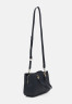 Tommy Hilfiger ELEMENT SATCH Handbag desert sky ELEMENT SATCH Сумочка небо пустыни