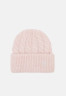 Tommy Hilfiger TIMELESS CABLE BEANIE Beanie sepia pink TIMELESS CABLE BEANIE Beanie сепия розовый