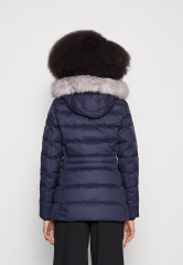 Tommy Hilfiger TYRA Down jacket desert sky TYRA Пуховик небо пустыни