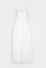Tommy Hilfiger LONG DRESS Maxi dress optic white ДЛИННОЕ ПЛАТЬЕ Платье макси оптический белый