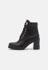 Tommy Hilfiger OUTDOOR LACE UP BOOT High heeled ankle boots black OUTDOOR LACE UP BOOT Ботильоны на высоком каблуке черный