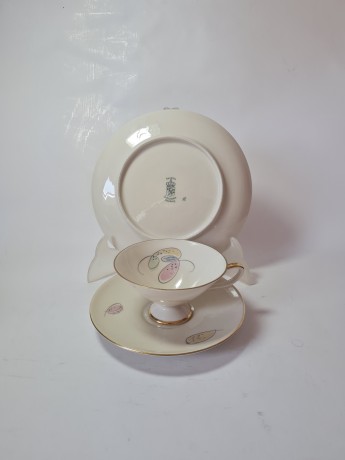 Чайное трио винтажное Schumann Arzberg в нежных пастельных тонах, позолота, ручная роспись, Германия, 1960-70гг.