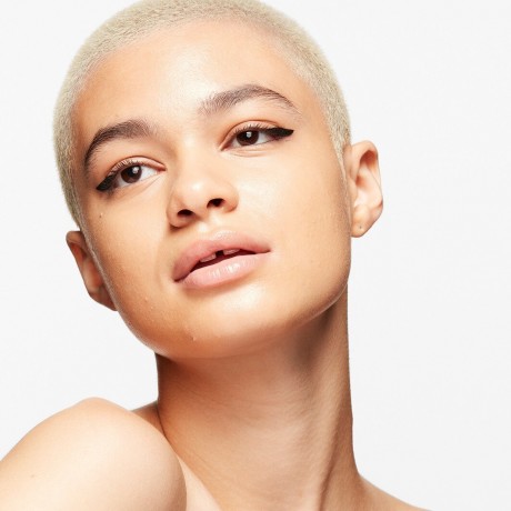 MAC Strobe Dewy Skin Tint Medium 1 Strobe Dewy Оттенок для Кожи