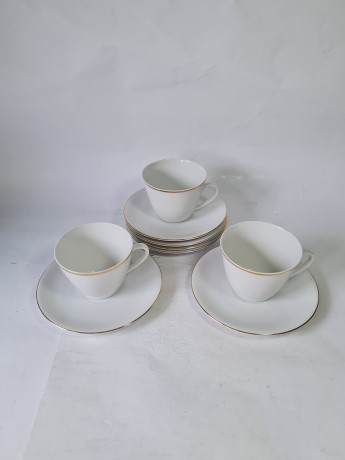Набор чайный винтажный Seltmann Weiden K. Bavaria, белый фарфор с золотым кантом, чашка 3 шт., блюдце - 6 шт., Германия, 1960-1970гг.