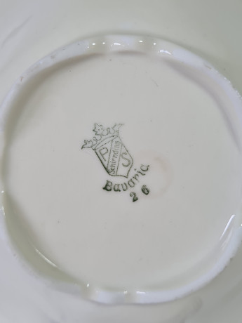 Тарелка винтажная Schrinding Bavaria для сервировки, цветочный декор и фигурный край, фарфор, 16 x 16 x 4,5 см, Германия, 1960-70гг.