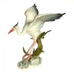 Hutschenreuther Hutschenreuther Kunstfigur einfallender Reiher - bunt matt h: 14 cm / b: 12 cm Художественная фигурка Hutschenreuther, падающая цапля - красочная матовая высота: 14 см / ширина: 12 см