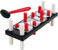 BRIO Schwarze Klopfbank Черная скамейка