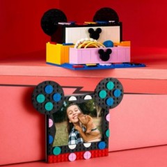 LEGO LEGO DOTS 41964 Micky  Minnie Kreativbox zum Schulanfang LEGO DOTS 41964 Набор для творчества Микки и Минни «Снова в школу»