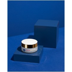 Nivea Anti-Age Schutzende Tagespflege LSF 30  Антивозрастной защитный дневной уход SPF 30