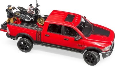 Bruder RAM 2500 Power Wagon m Scrambler Ducati RAM 2500 Power Wagon со скремблером Ducati