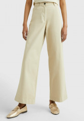 Tommy Hilfiger 1985 COLLECTION MODERN WIDE LEG  Trousers light sandalwood 1985 COLLECTION MODERN WIDE LEG Брюки светлое сандаловое дерево