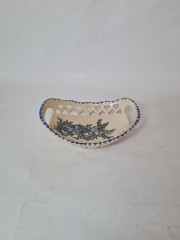 Фруктовница винтажная Hindel Anger Keramik с лиловыми ягодами, фигурный край, керамика, 18.5 см, Германия, 1960-70гг.