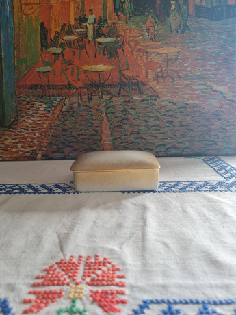 Шкатулка винтажная Tirschenreuth Bavaria P.T с позолотой, прямоугольная, фарфор, 14 x 11,5 см, Германия, 1960-70гг.