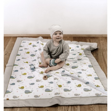 Mama Poppins Germany Premium Krabbeldecke mit Schriftzugen 120x120 cm Игровой коврик премиум-класса с надписью 120x120 см