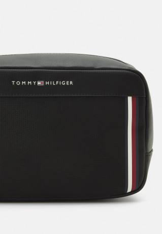 Tommy Hilfiger WASHBAG UNISEX Wash bag black UNISEX WASH BAG Сумка для стирки черный