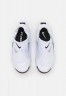 Nike Sportswear GO FLYEASE Sneaker low white/black GO FLYEASE Низкие кроссовки женские белый черный