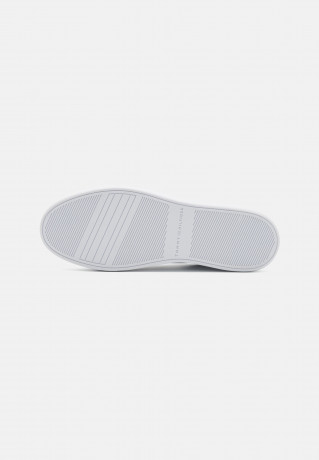 Tommy Hilfiger ELEVATED ESSENTIAL COURT Trainers white/bright cerise pink ПОВЫШЕННЫЙ ESSENTIAL COURT Кроссовки белый/ярко-вишнево-розовый