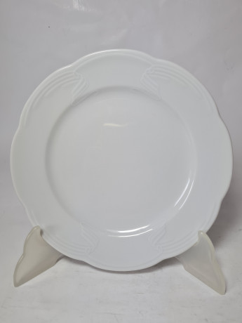 Набор посуды для кофе винтажный на 3 персоны Schumann, белый фарфор с фактурным узором, Германия, 1960-70гг.