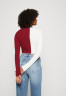 Tommy Hilfiger COLOUR BLOCK Jumper desert sky/rouge/ecru джемпер COLOR BLOCK небо пустыни/румяна/экрю