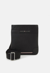Tommy Hilfiger CENTRAL MINI CROSSOVER UNISEX Across body bag black CENTRAL MINI CROSSOVER UNISEX Сумка через плечо черный