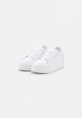 Tommy Hilfiger SIGNATURE Trainers white ПОДПИСЬ Кроссовки белый