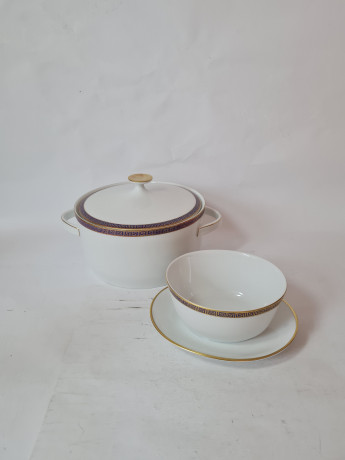 Набор супница и тарелка винтажный PMR Jager & Co Bavaria, белый фарфор с золотисто-голубым узором, 23 x 14 см и 17 x 14 x 7 см, Германия, 1960-70гг.