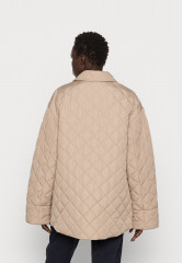 Tommy Hilfiger QUILTEDSORONA SHORT SHACKET Winter jacket beige QUILTEDSORONA SHORT SHACKET Зимняя куртка бежевый