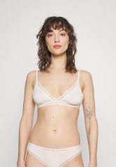 Tommy Hilfiger UNLINED  Triangle bra light pink UNLINED Бюстгальтер с треугольными чашечками светло-розовый