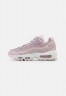 Nike Sportswear AIR MAX 95 Sneaker low barely rose/plum chalk/silver lilac/summit white AIR MAX 95 низкие кроссовки женские еле-розовый/сливовый мел/серебристо-сиреневый/вершинно-белый