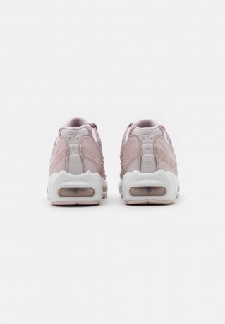 Nike Sportswear AIR MAX 95 Sneaker low barely rose/plum chalk/silver lilac/summit white AIR MAX 95 низкие кроссовки женские еле-розовый/сливовый мел/серебристо-сиреневый/вершинно-белый